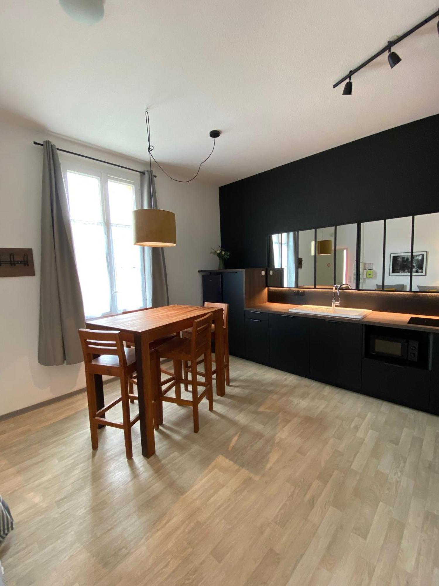 Appartements Soulac - Hyper Centre Et Plage Exterior photo